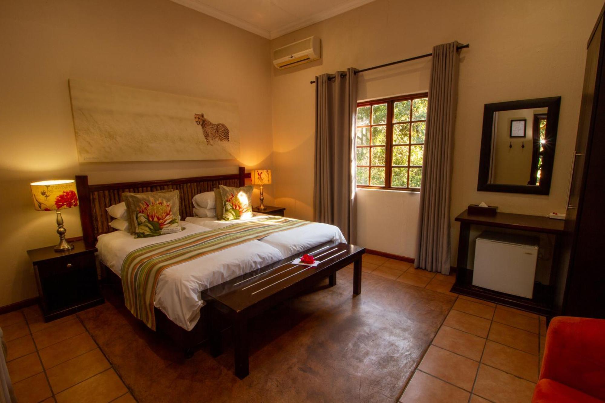 Alojamento de Turismo Selvagem Emdoneni With Zululand Cat Conservation Project